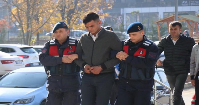 3 kişinin öldüğü 27 kişinin yaralandığı kazanın sürücüsü: ‘Kazadan az önce otobüsümün sağ ön lastiği patladı’