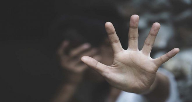 Adam öldürmeye teşebbüsten yargılanan kadından cinsel istismar suçlaması