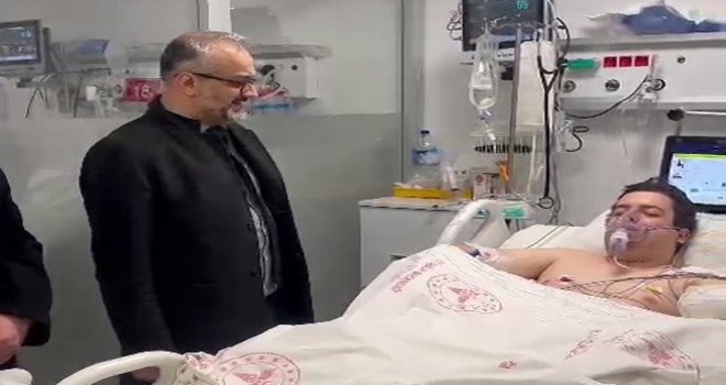 Ailesinden geriye kalan tek kişi oldu