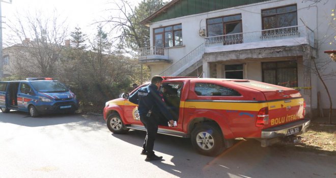 Ailesinin haber alamadığı şahıs yangın çıkan evde ölü bulundu