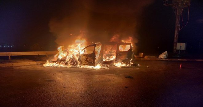 Alev alev yandı….