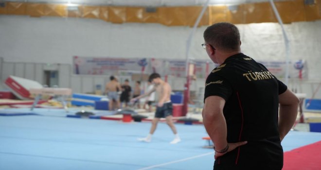 Artistik Cimnastik Erkek Milli Takımı, Avrupa Şampiyonası öncesi Bolu'da kampa girdi
