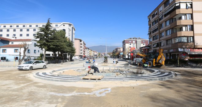 ATATÜRK BULVARI’NDA UZUN KIRMIZI IŞIK BEKLEME SÜRESİ TARİH OLUYOR