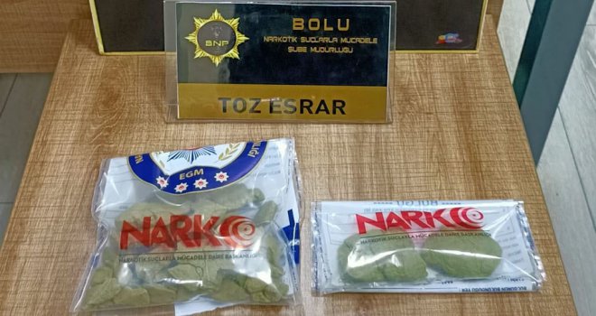 Ayakkabısının içinde 205 gram esrarla yakalanan şahıs gözaltına alındı