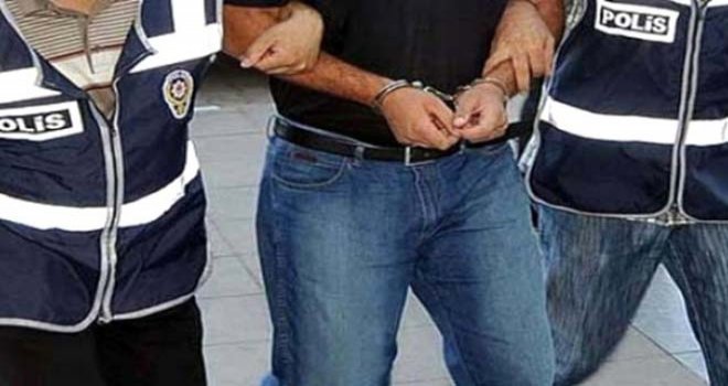 Balıkesir merkezli FETÖ operasyonunda çoğunluğu muvazzaf subaylardan oluşan 16 kişi yakalandı