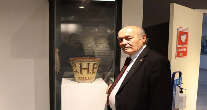 Başkan Karsu; ‘ 99 yıl önce Dumlupınar’da yakılan ışık, hala yolumuzu, geleceğimizi aydınlatmaktadır’