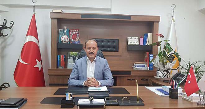 Başkan Konak; ‘Gazi Mustafa Kemal Atatürk’ü aramızdan ayrılışının 82’nci yılında şükranla bir kez daha hatırlıyor, kendisini rahmetle anıyorum’