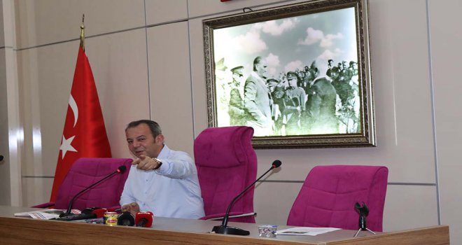 Başkan Özcan; ‘Sosyal demokrat bir adam nasıl cami yapar?’ diyenlere sadece gülüp geçiyorum’