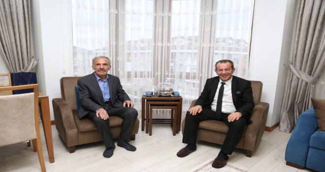 Başkan Özcan üzerinde emeği olan Ertozan’ı unutmadı