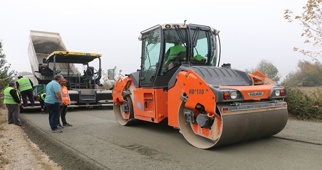 Bolu Belediyesi’nden ‘beton yol’ denemesi