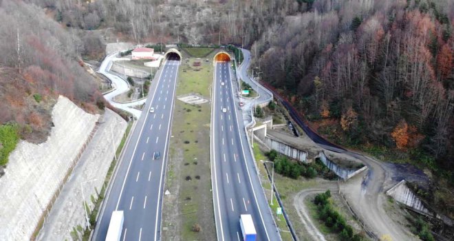 Bolu Dağı Tüneli tarihinin en sakin günlerini yaşıyor
