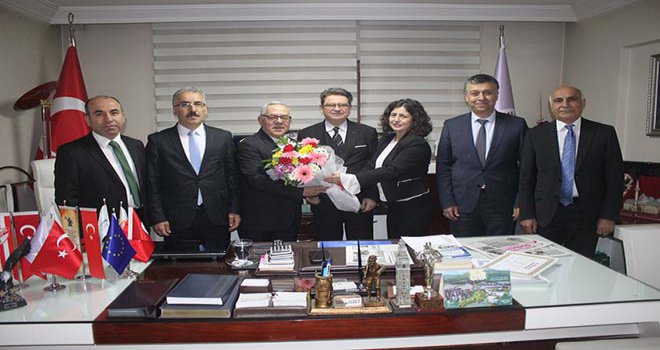 Bolu Defterdarı Zekai DEDE, Vergi Haftası Etkinlikleri Kapsamında BESOB’u Ziyaret Etti