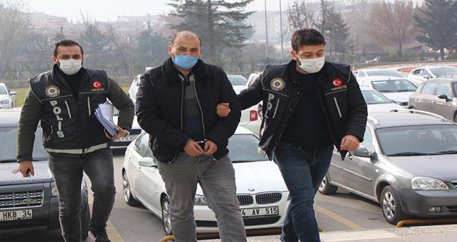 Bolu’da 1 kilo 900 gram esrar ele geçirildi: 1 gözaltı