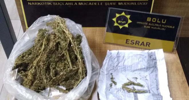 Bolu’da 332 gram uyuşturucu yakalanan 2 kişi gözaltına alındı