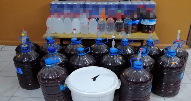 Bolu’da 375 litre sahte alkollü içki ele geçirildi