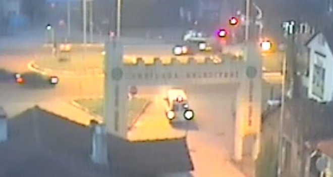 Bolu'da 4'ü uzman çavuş 6 kişinin yaralandığı kaza güvenlik kamerasında