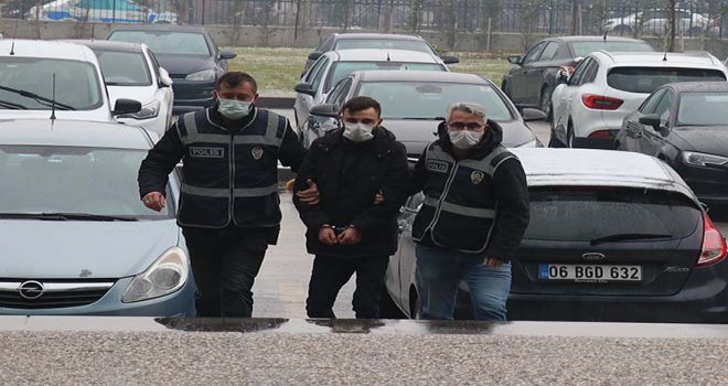 Bolu’da, genç kızı 3 yerinden bıçaklayan şahıs tutuklandı