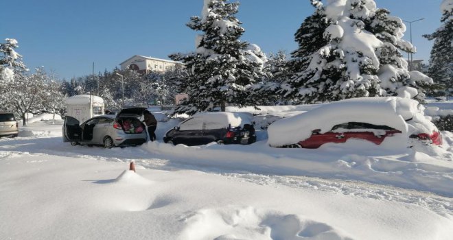 Bolu’da 'hafta sonu evlerinizden çıkmayın' uyarısı yapıldı 