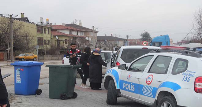 Bolu’da, hakkında uzaklaştırma kararı bulunan koca, eşinin evini basarak çocuklarını kaçırdı