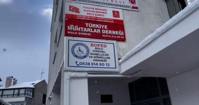 Bolu’da hırsızlar, engelliler derneğinin masa ve sandalyesini çaldı