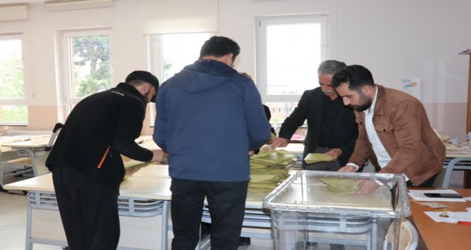 Bolu'da ilk sandıklar açılmaya başlandı