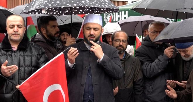 Bolu'da İsrail'in Küresel Sumud Filosu'na saldırısı protesto edildi