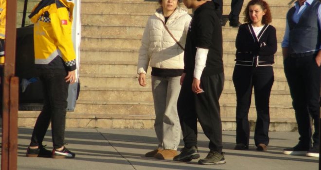 Bolu'da lise öğrencisi kendini yaraladı....