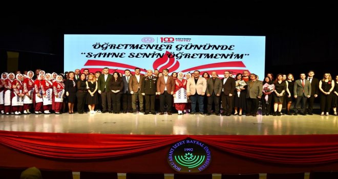 Bolu’da öğretmenlerden unutulmaz kültür ve sanat gecesi