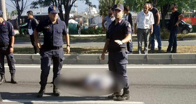 Bolu’da otomobilin çarptığı vatandaş, hastanede hayatını kaybetti