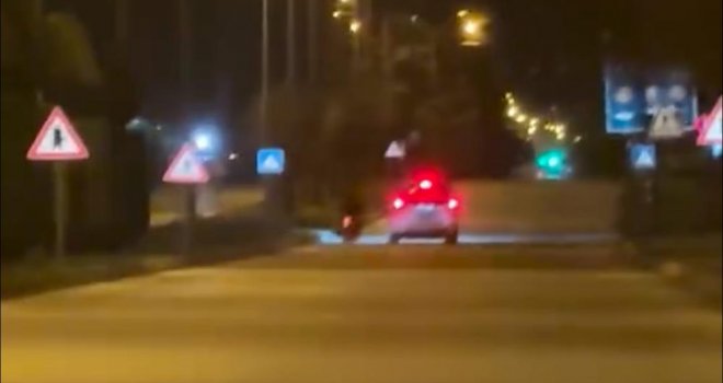 Bolu'da polisten kaçan plakasız motosikletlinin yakalanma anı kamerada