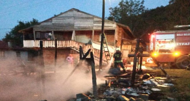 Bolu’da yaylada odunluk yangını......