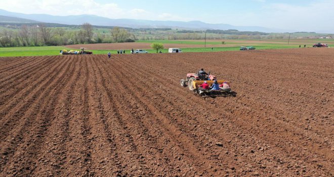 Bolu’da yıllık 20 bin ton patates üretimi için ilk adım atıldı
