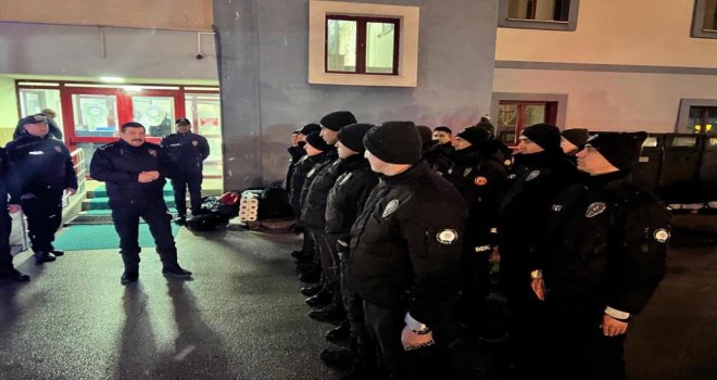 Bolu'dan deprem bölgesine 23 bekçi gönderildi