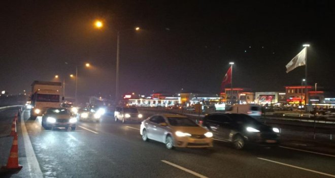 Bolu'dan tatil boyunca 1 milyon 67 bin 910 araç geçiş yaptı