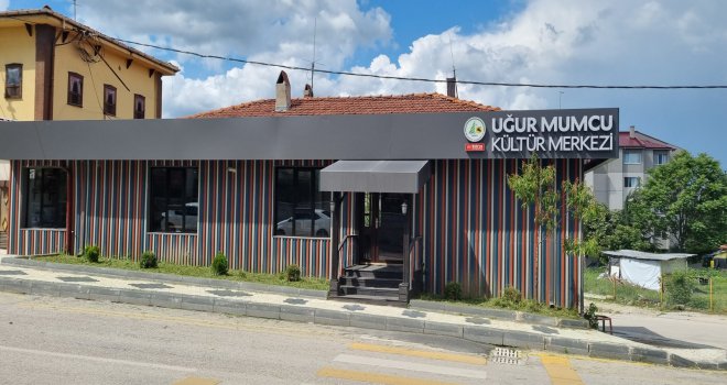 Bolulu gençler Uğur Mumcu Kültür Merkezi’ni çok sevdi