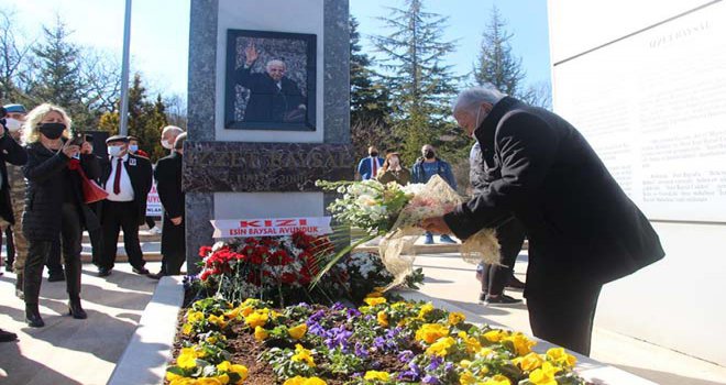 'Bolunun Babası'vefatının 21’inci yılında anıt mezarında törenle anıldı