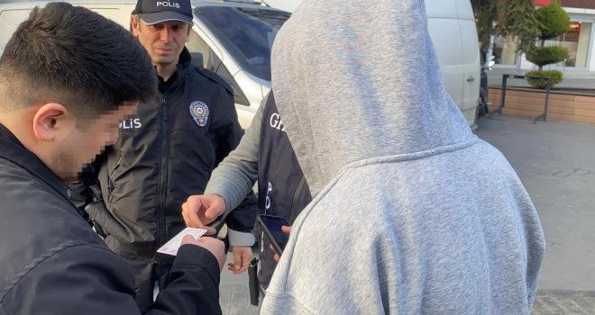 Bolu’nun en işlek caddesinde kaçak göçmen uygulaması