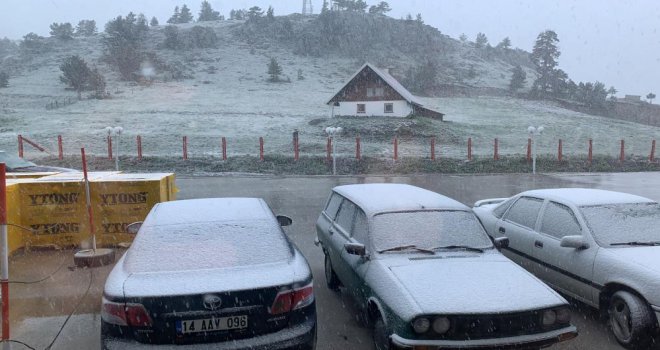Bolu’ya Haziran ayında kar yağdı