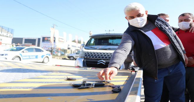 Çekiciler kontak kapattı