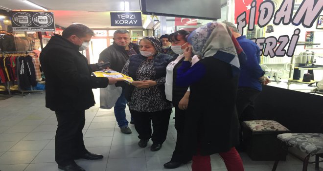 CHP ESNAFIN NABZINI TUTMAYA DEVAM EDİYOR 