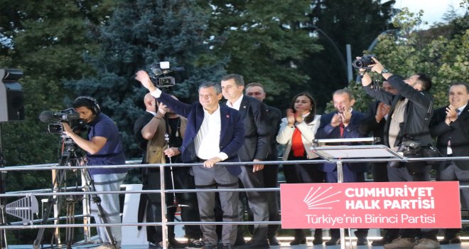 CHP Genel Başkanı Özgür Özel, Bolu’daki mitingde önemli mesajlar verdi
