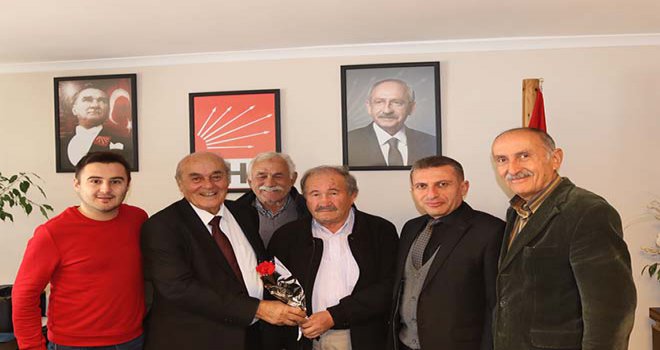 CHP’de Öğretmenler gününde özel bir kutlama töreni yapıldı