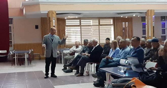 Çiftçiler bilmediklerini bu toplantıda öğrendi.....