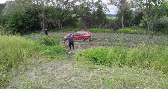Cip patates tarlasına uçtu: 2 yaralı..