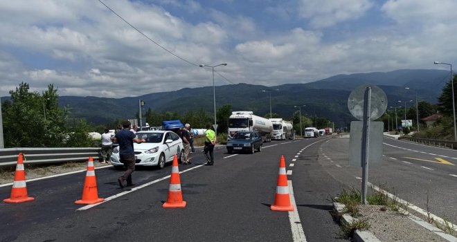 Dev baraj kapakları yola kaydı, Bolu dağı trafiğe kapandı
