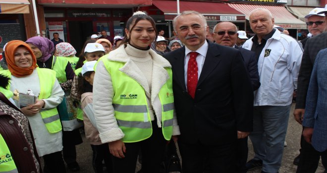 Dünya şampiyonu genç AK Parti dedi 