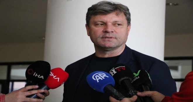 Ertuğrul Sağlam: ‘Artık iki takımlı şampiyonluk yarışı izlemeyelim’