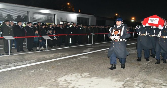 Hayatını kaybeden astsubay törenle memleketine uğurlandı