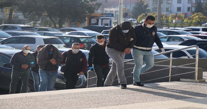 Hırsızlık çetesi onlarca kamera izlenerek kilometrelerce uzakta yakalandı