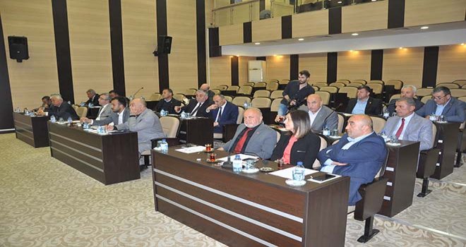 İl Genel Meclisinde toplantılar tüm hızıyla devam ediyor …